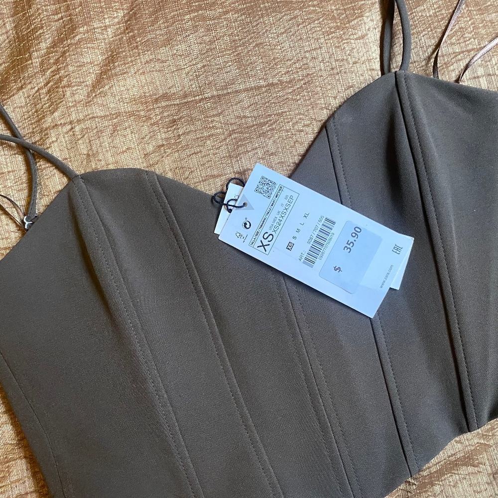 BRAND NEW ZARA OLIVE CROP TOP